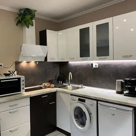Harmony Centrally Located Appartement